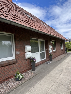 3 Zimmer Küche Bad Terrassenwohnung in Augustfehn/Vreschen-Bokel, 26689 Apen, Erdgeschosswohnung