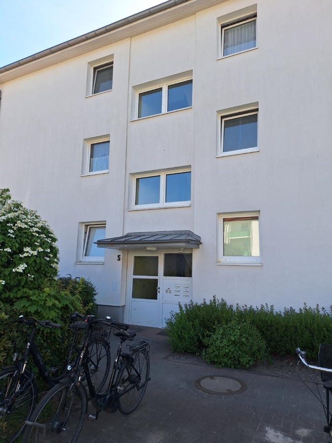 Bild 1 - **ANFRAGESTOPP** 2 Zimmer Küche Bad Erdgeschosswohnung in Rastede