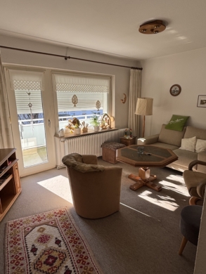 Bild 2 - 3 Zimmer, Küche, Bad Wohnung mit Balkon in der Nähe des Zwischenahner Meeres in Rostrup